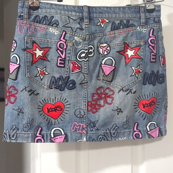 Unique Embroidered Graffiti NYC KORS Mini Denim Skirt Size 4 - Picture 4 of 16